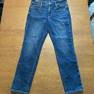 American eagle high rise skinny size 12 like new jeans